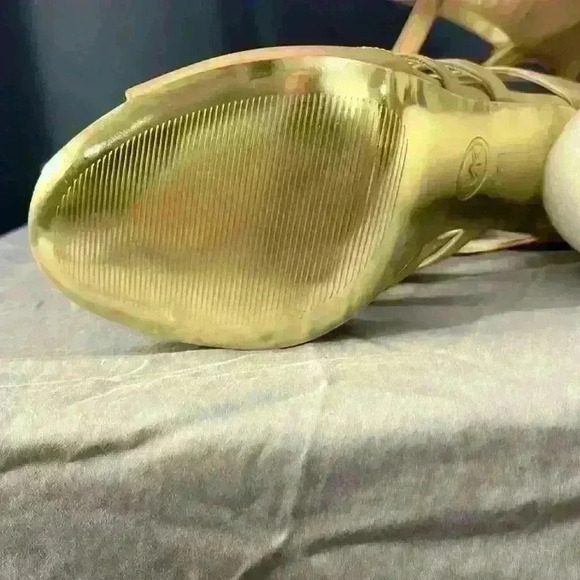 Micheal Kors Mavis Open Toe 3.5in Heels - Picture 6 of 6